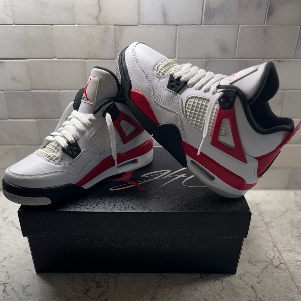 Jordan 4 Retro (Red Cement)